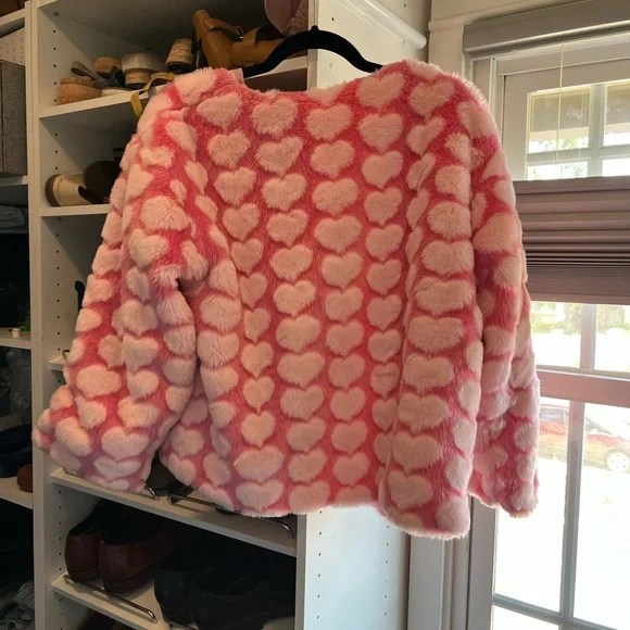 Vintage Y2K Pink Heart Faux Fur Jacket - Women - Picture 4 of 4